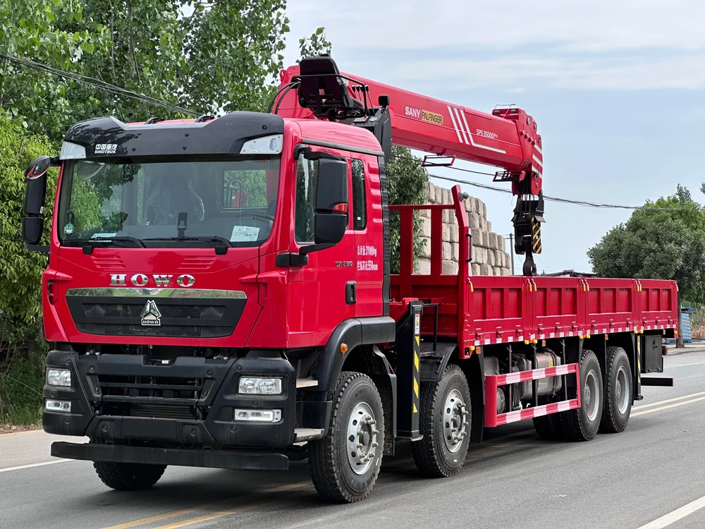 HOWO 8×4 SANY 14-ton 5-section Boom Truck Mounted Crane - SHENBAI Auto