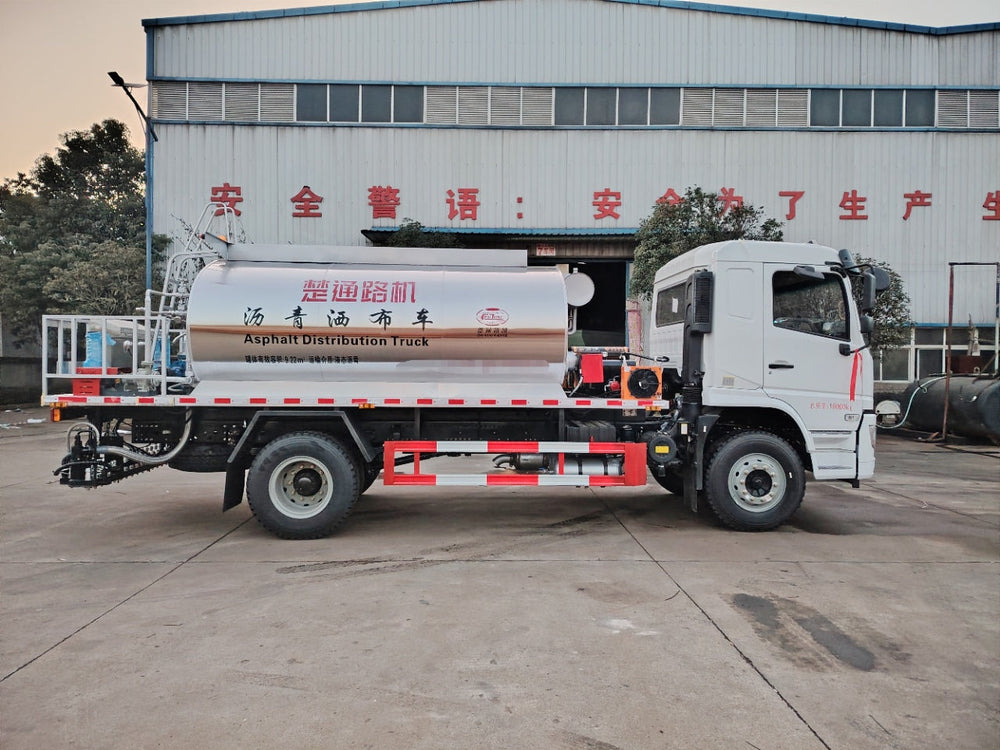SHACMAN 9.5m³ 240HP Asphalt Distributor Truck