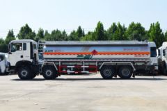 SINOTRUK HOWO TX7 350 HP 8×4 Flammable Liquid Tank Truck