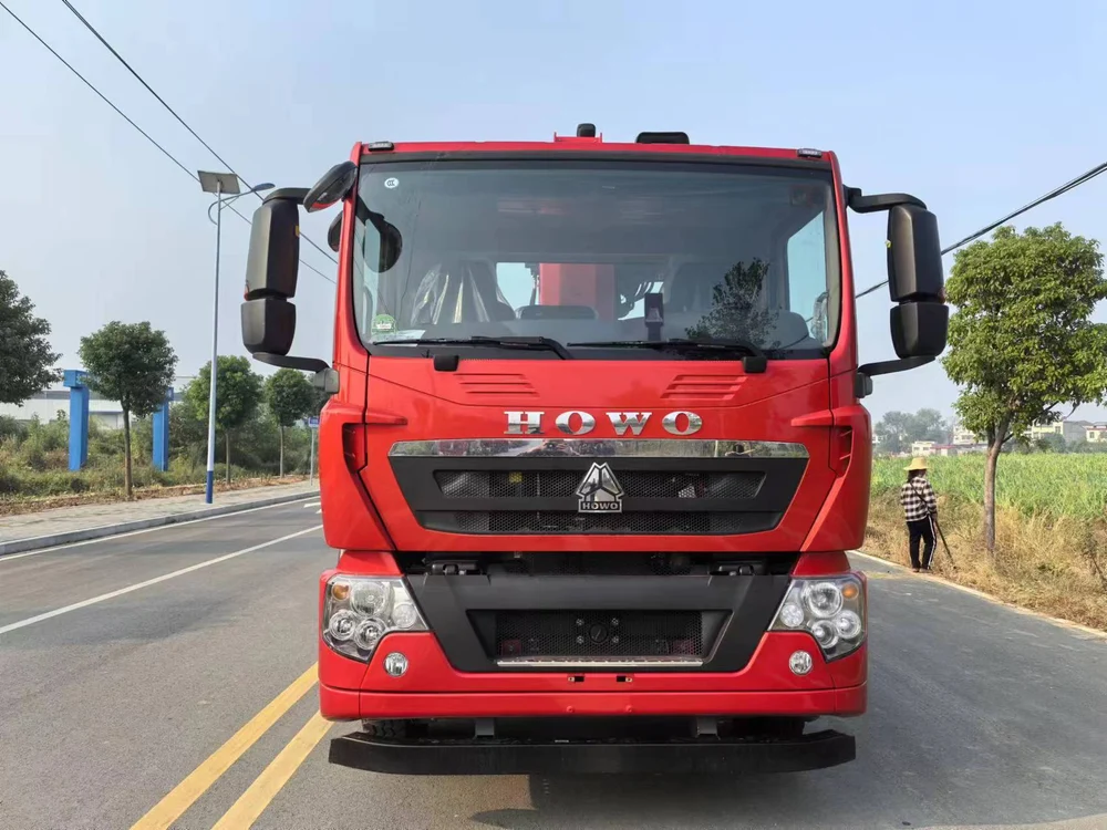 HOWO Sany 10-ton 5-section Boom Truck mounted Crane - View 3 - SHENBAI Auto