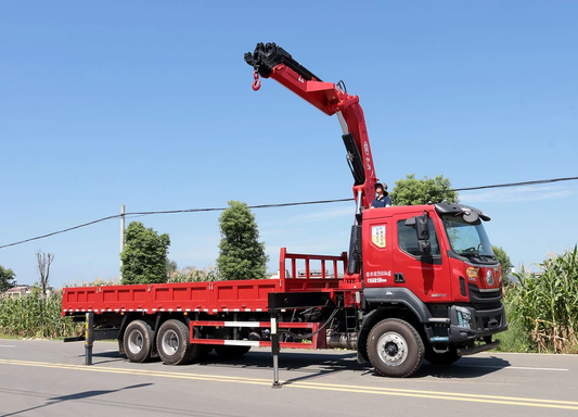 Dongfeng Liuzhou Motor H5 Changxing 10 Ton Folding Arm Truck Crane - SHENBAI Auto