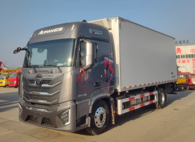 FOTON AUMAN GTL 6.8M REFRIGERATED TRUCK FULL SPEC TABLE