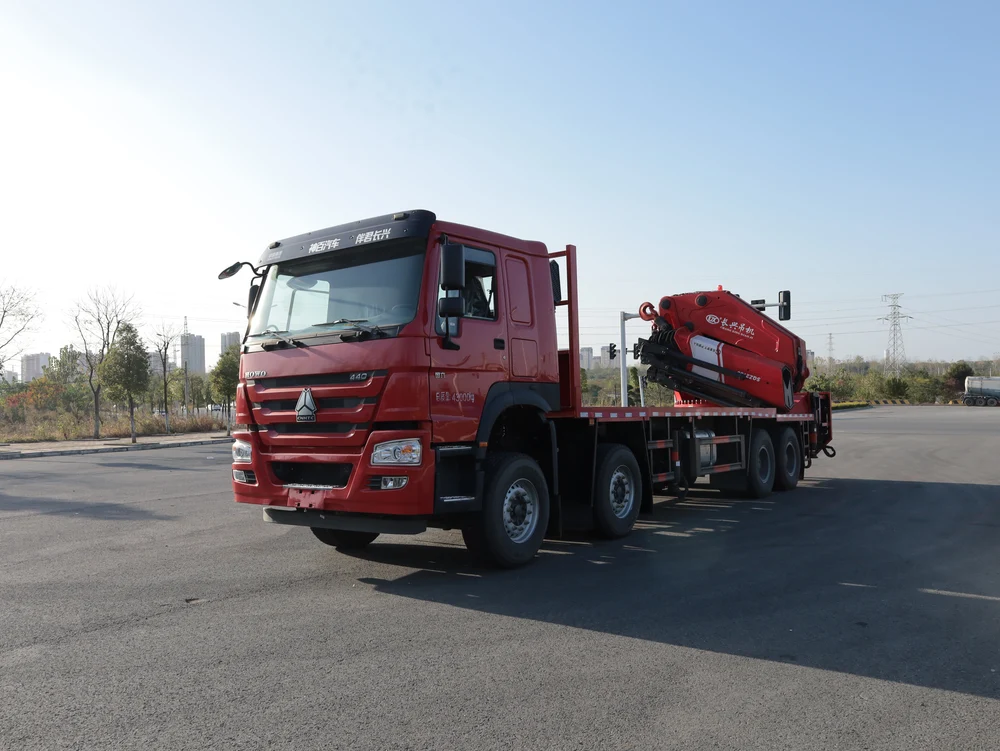Sinotruk Howo Changxing 110-ton Folding Arm Truck-mounted Crane (Rear-mounted) - SHENBAI Auto