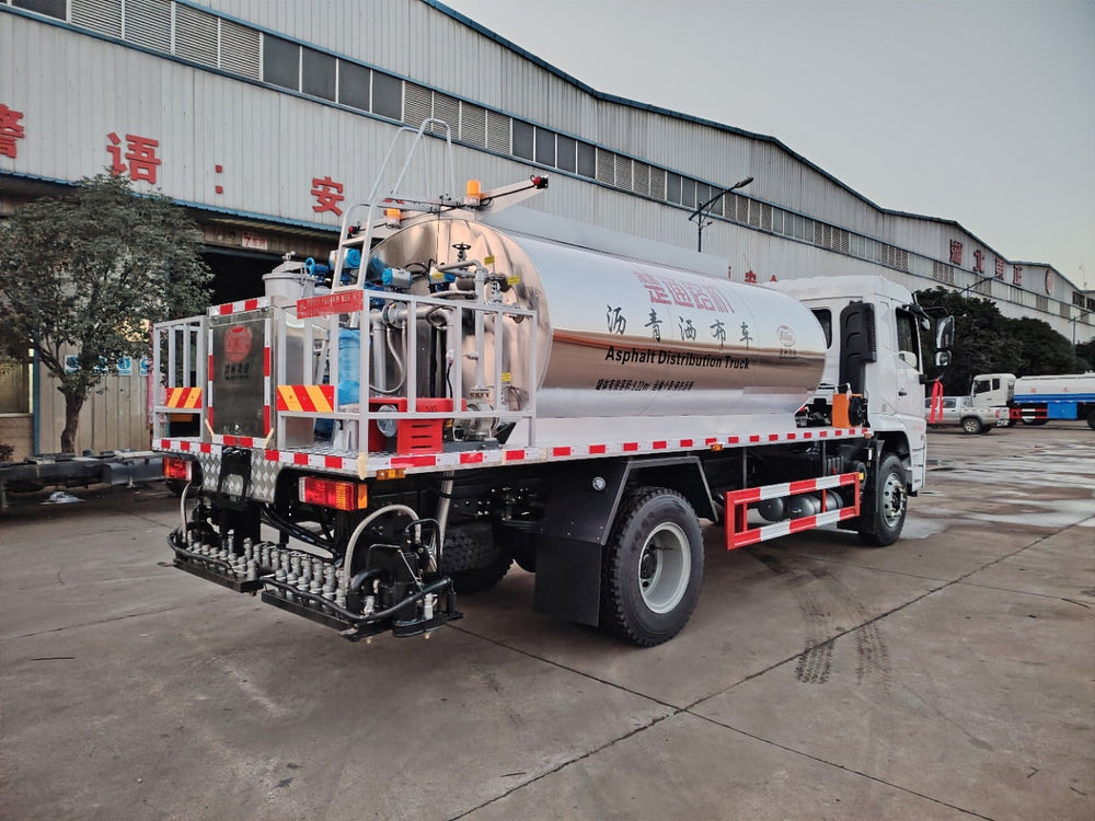SHACMAN 9.5m³ 240HP Asphalt Distributor Truck