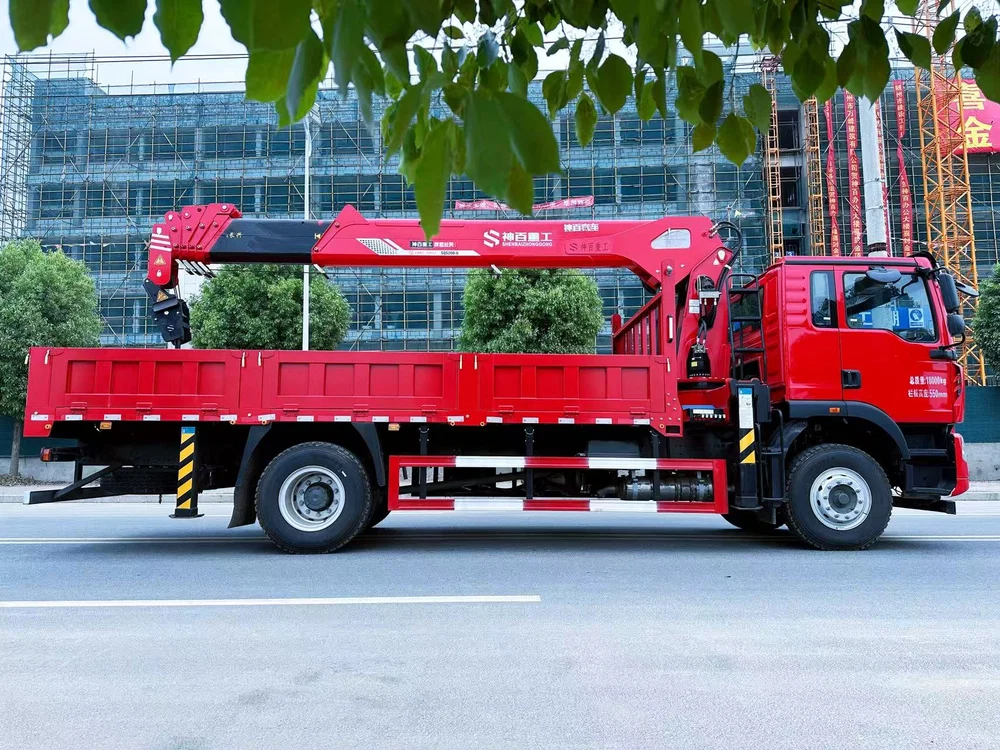 HOWO Changxing 8-ton 6-section Boom Truck Mounted Crane - View 2 - SHENBAI Auto