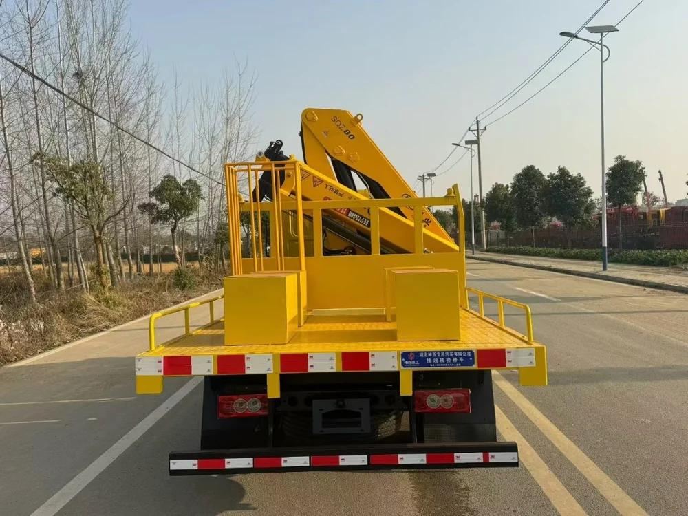 Foton Double Row Cab Changxing 8-ton Folding Arm Truck-mounted Crane - View 3 - SHENBAI Auto