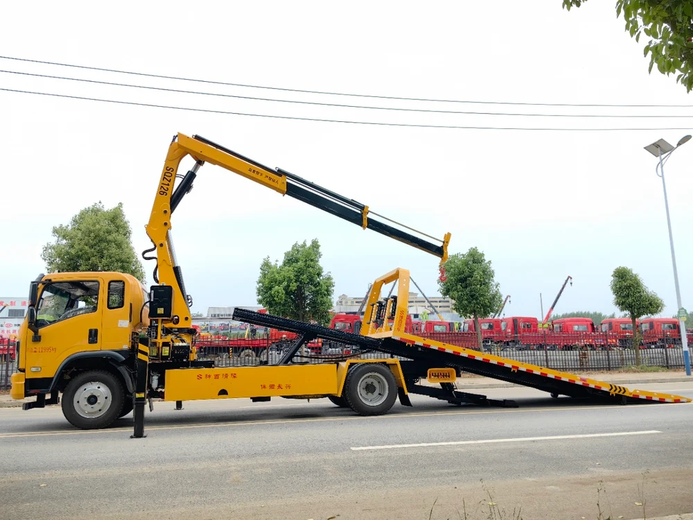 Sanhuan Wrecker Truck With Folding Crane Arm - View 9 - SHENBAI Auto