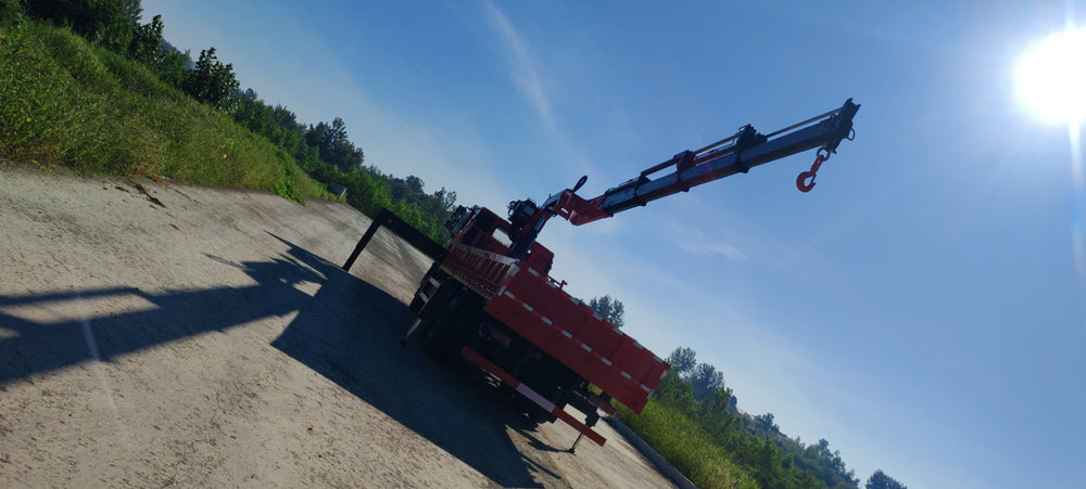 SHACMAN 6×4 12T Knuckle Boom Crane