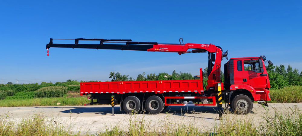 SHACMAN 6×4 270HP Knuckle Boom Crane
