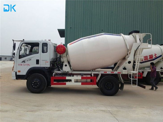 Sinotruck 14m³ Concrete Mixer Truck - View 2 - SHENBAI Auto